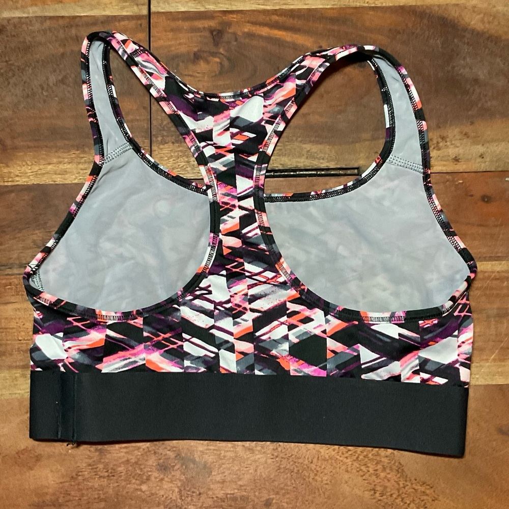 Bundle Activewear, Victoria Sport Sport-bra & BCG compression pant, Sz: Small - Picture 3 of 7